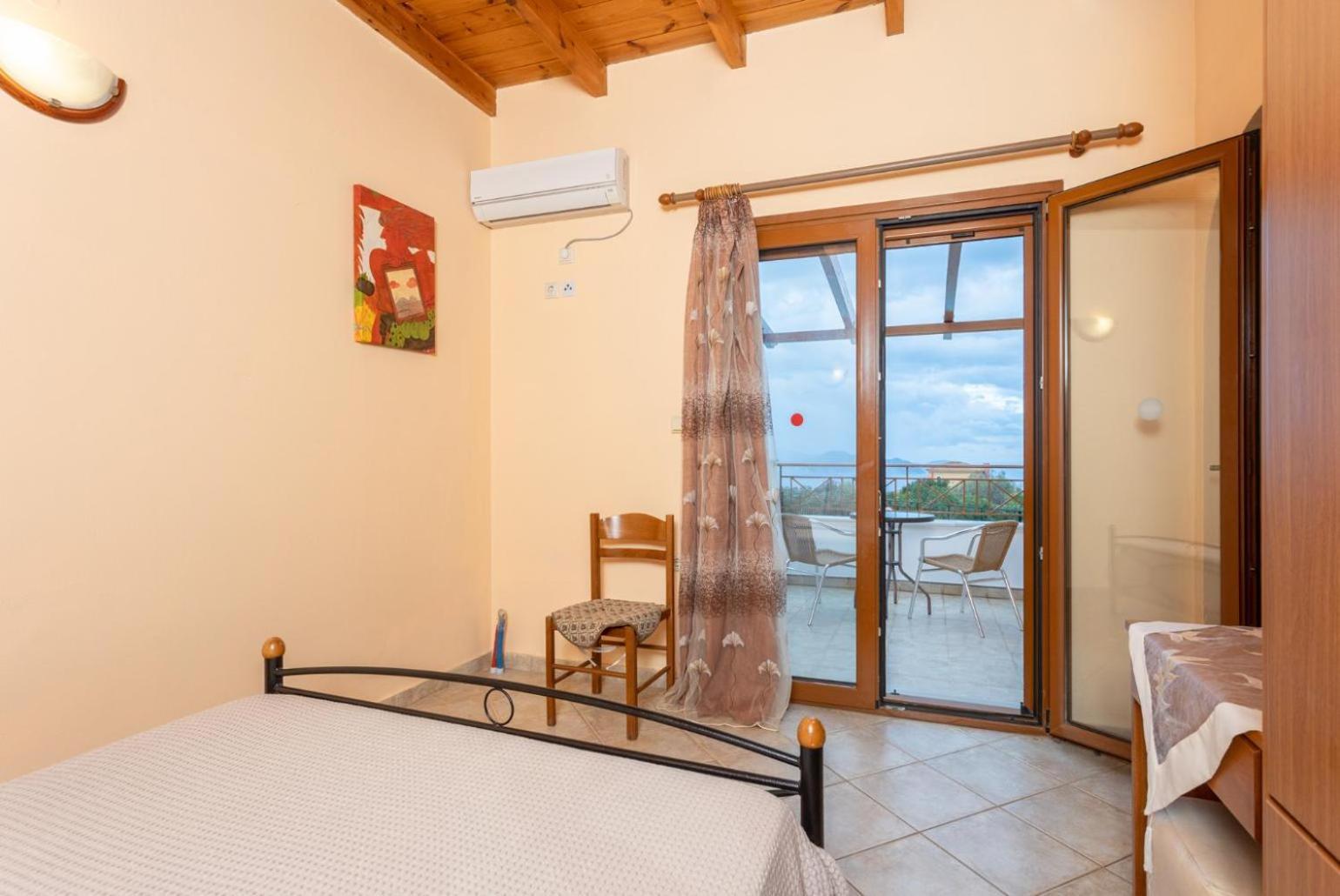Villa Yeraki Dhrapanitika Экстерьер фото